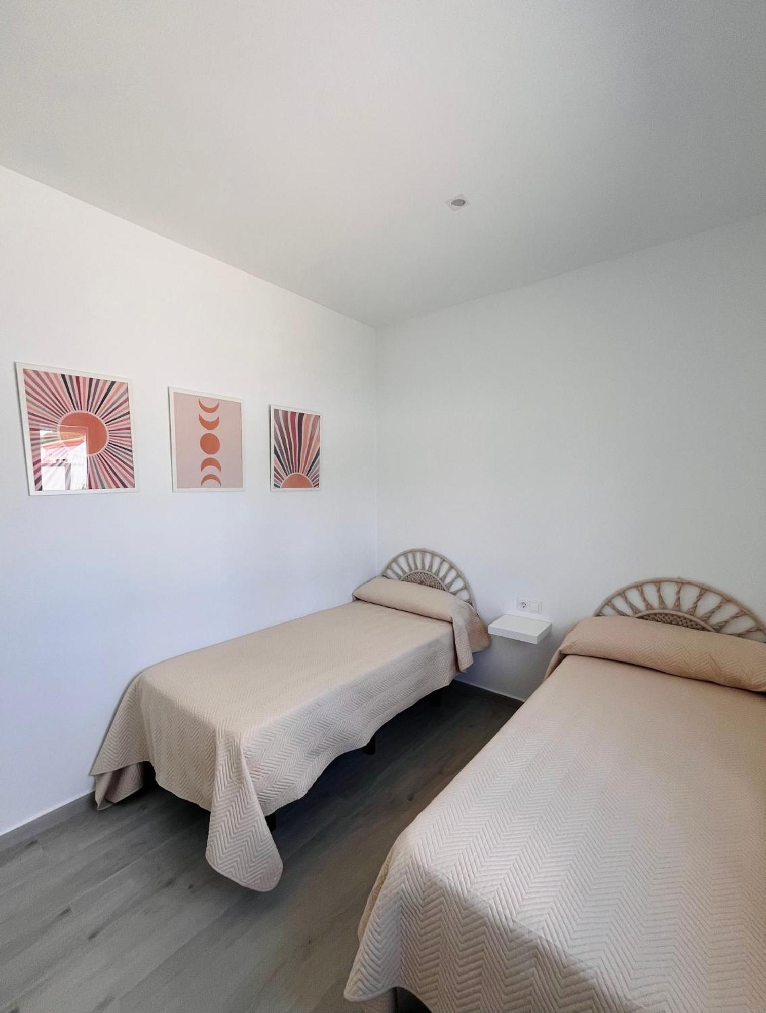 הוילה קוניל דה לה פרונטרה Casa Robin מראה חיצוני תמונה